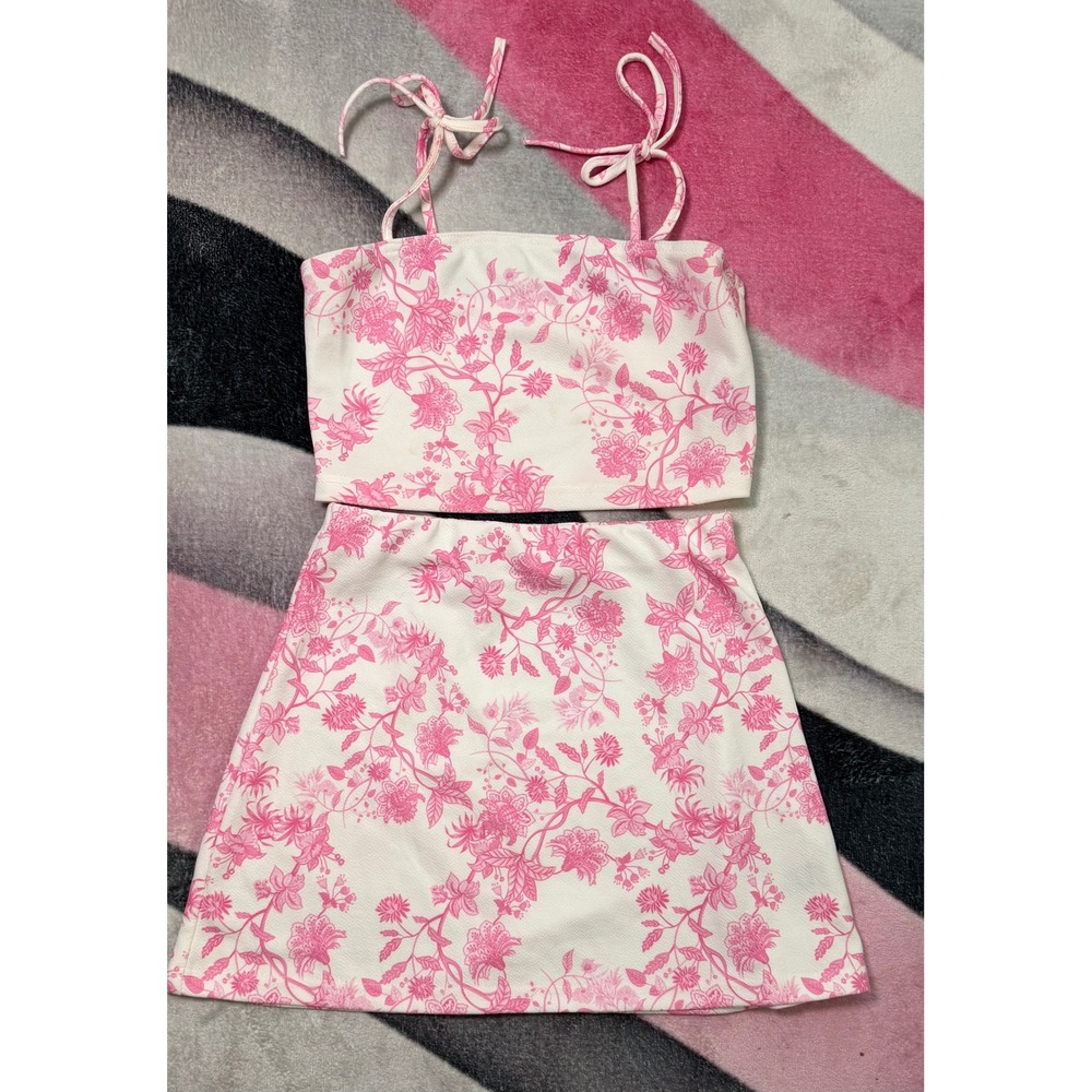 SHEIN Pink Floral Toile Crop Top and Mini Skirt 2 Piece Set Womens Small US 4